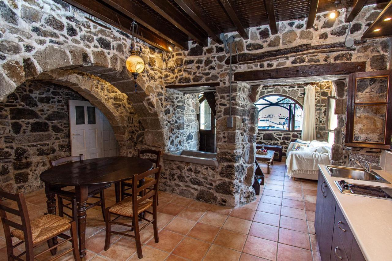 דירות Skála Plousiadi΄S Stone House מראה חיצוני תמונה